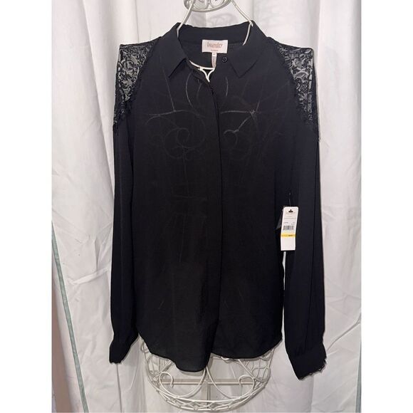 NEW WITH TAGS LAUNDRY By SHELLI SEGAL Blouse Medium Lace Shoulder Button Front L - Picture 1 of 4
